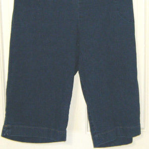 Just My Size Pants - Blue Denim Capris/Skimmers 4X 26/28 Just My Size Pants - Blue Denim Capris/Skimmers 4X 26/28